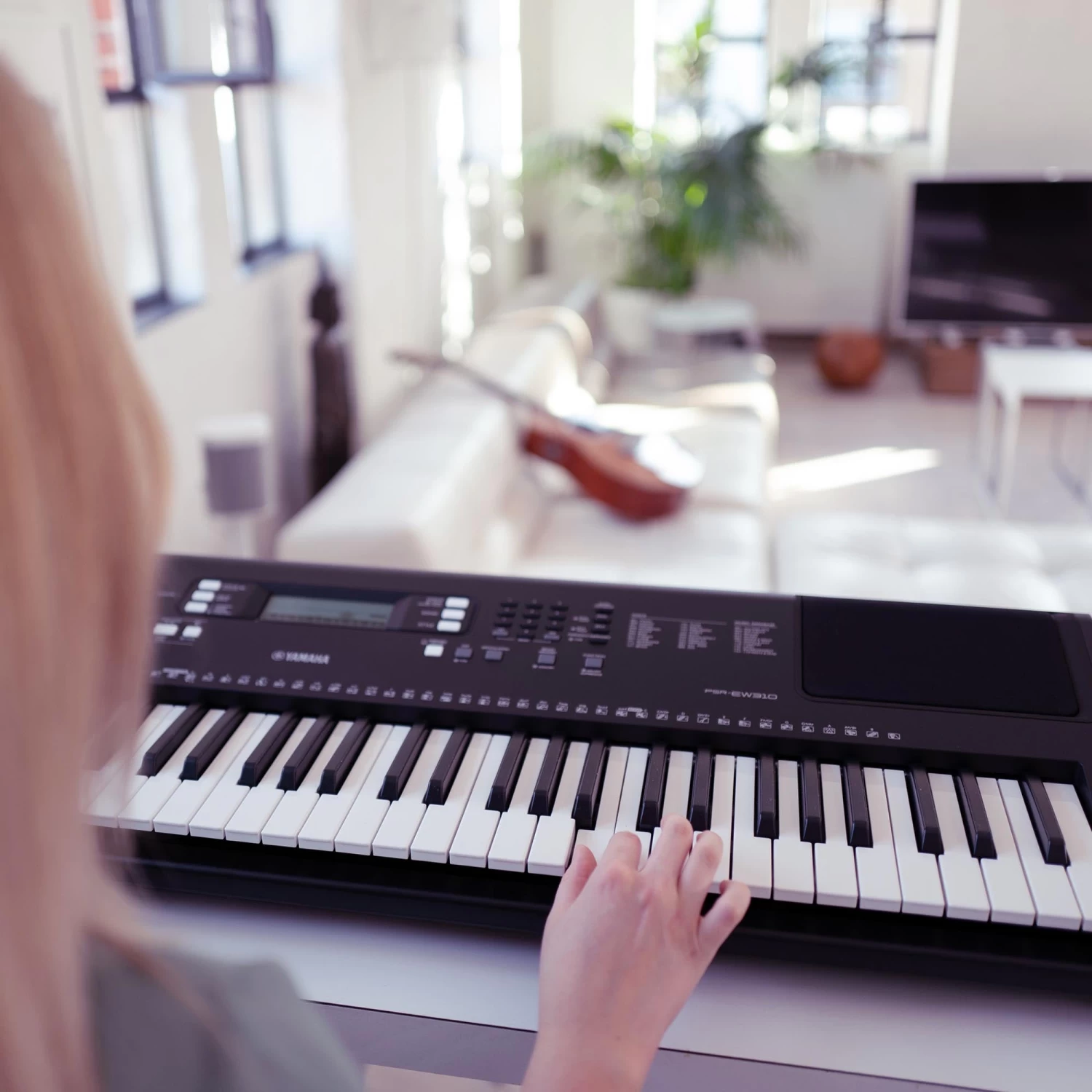 Yamaha PSRE373 Portable Keyboard With Remote Music Lesson - Image 7