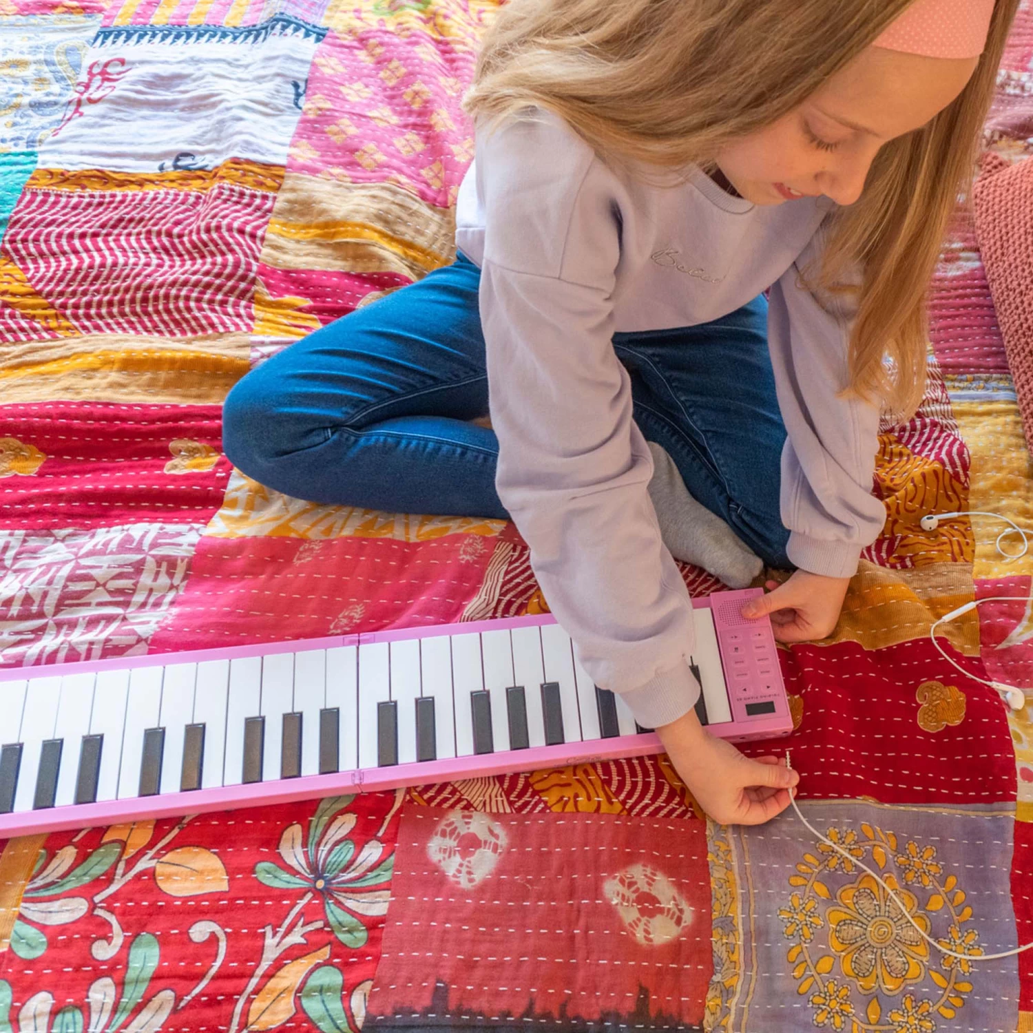 Carry-On 88 Key Folding Piano - Image 12