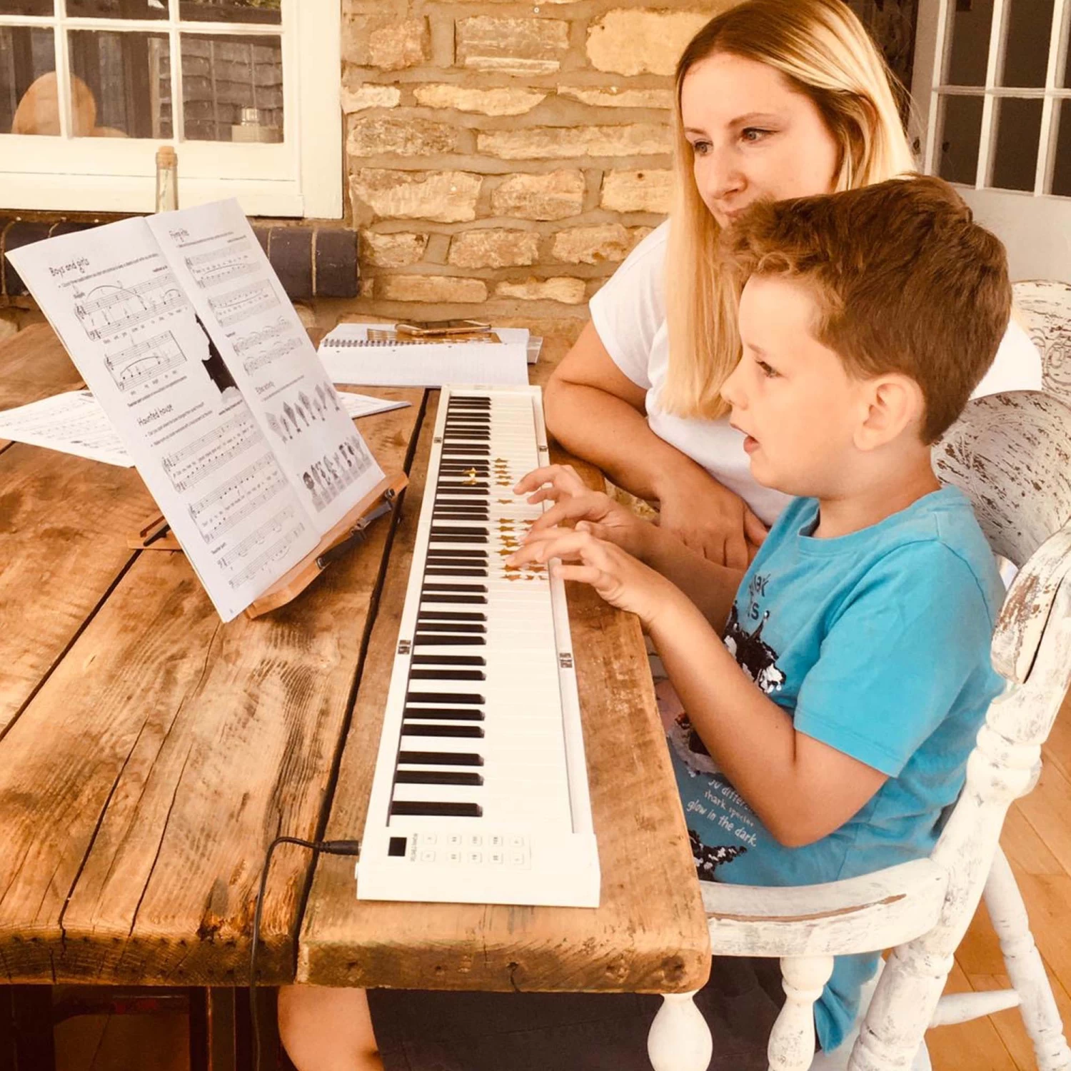 Carry-On 88 Key Folding Piano - Image 16