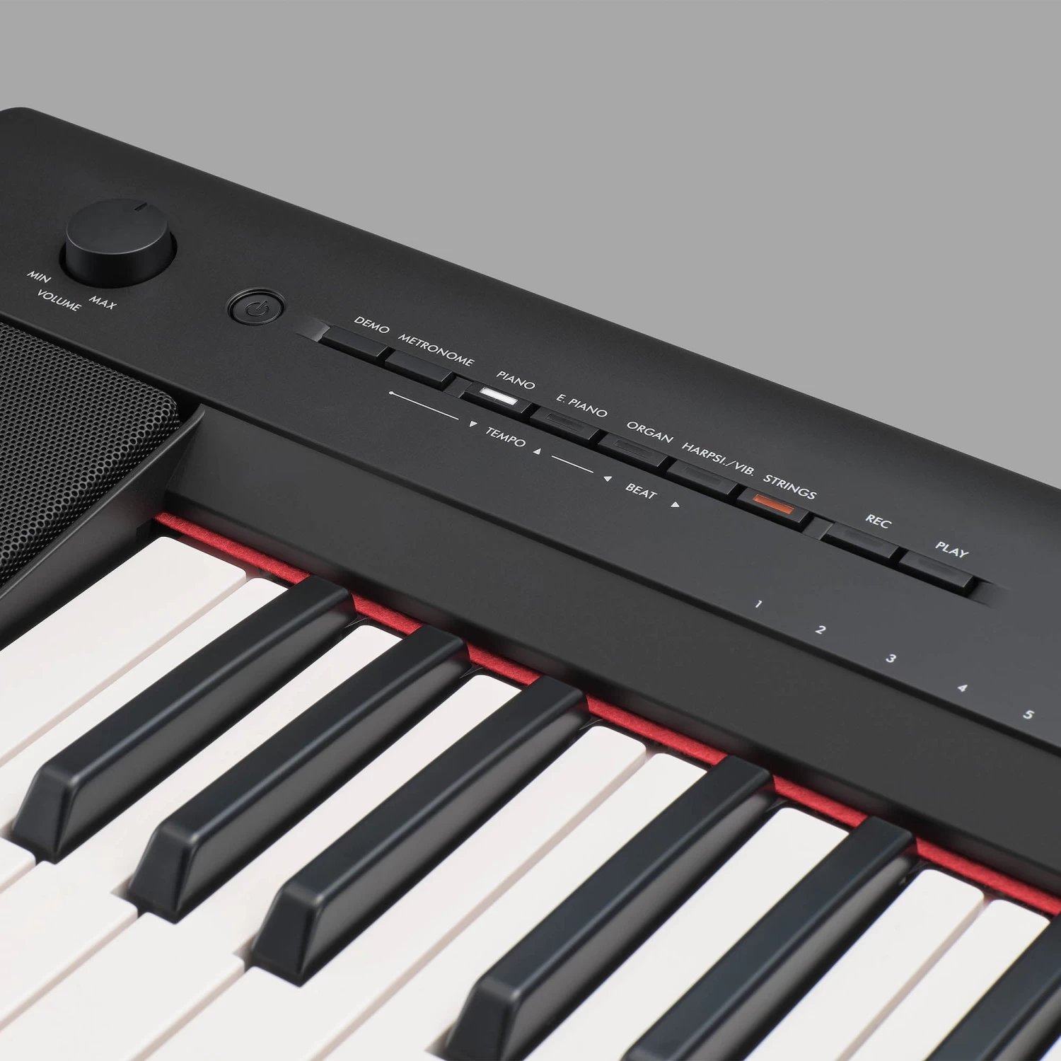 Yamaha Piaggero NP15 Electronic Keyboard - Image 4