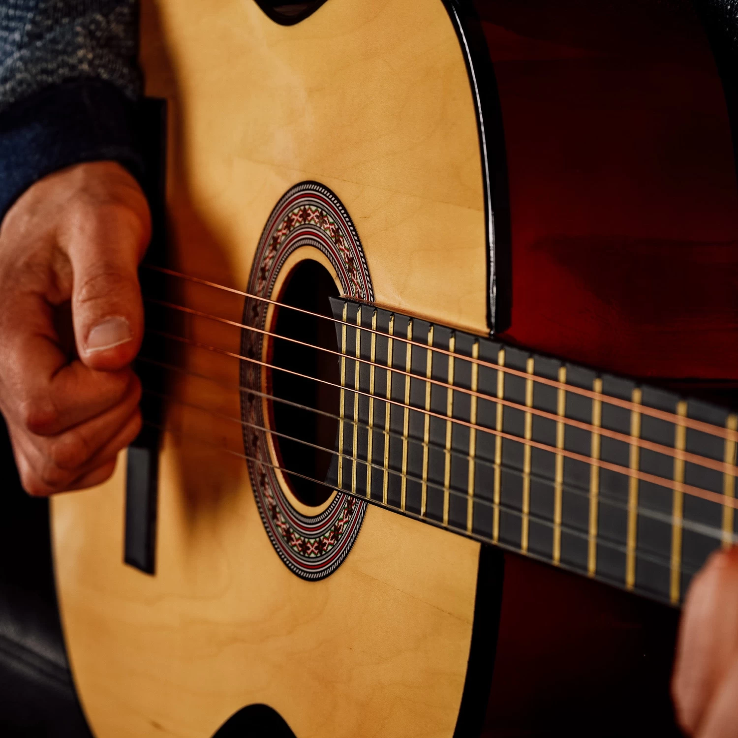 3rd Avenue Full Size Classical Guitar Pack - Image 10