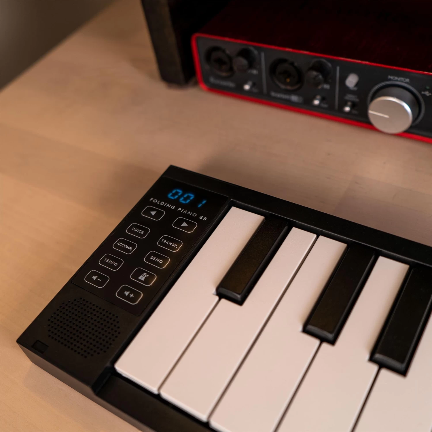 Carry-On 88 Key Folding Piano - Image 6