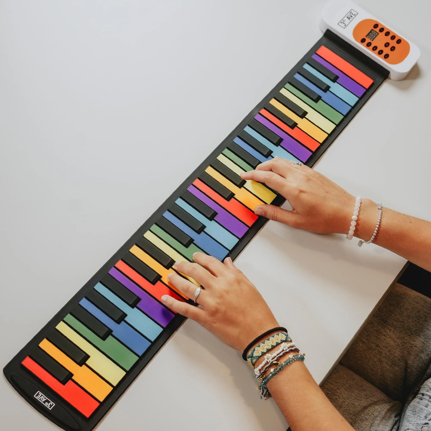 3rd Avenue 49 Key Rainbow Soft Touch Roll Up Piano - Image 5